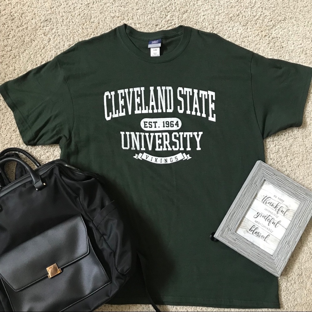 🆕🔥SALE! Cleveland State University T-Shirt…